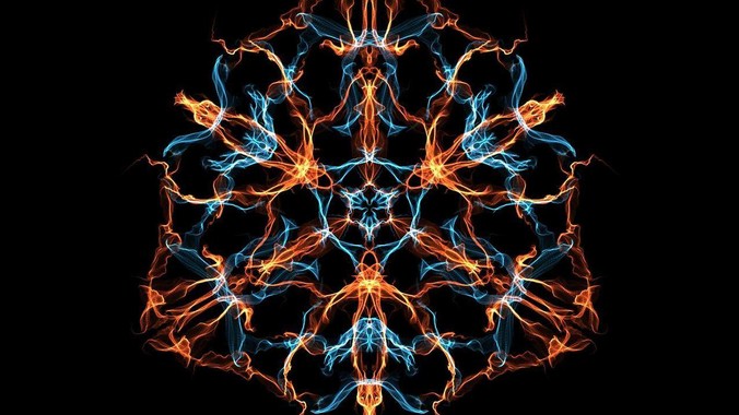 急救演练进社区 义诊活动暖人心